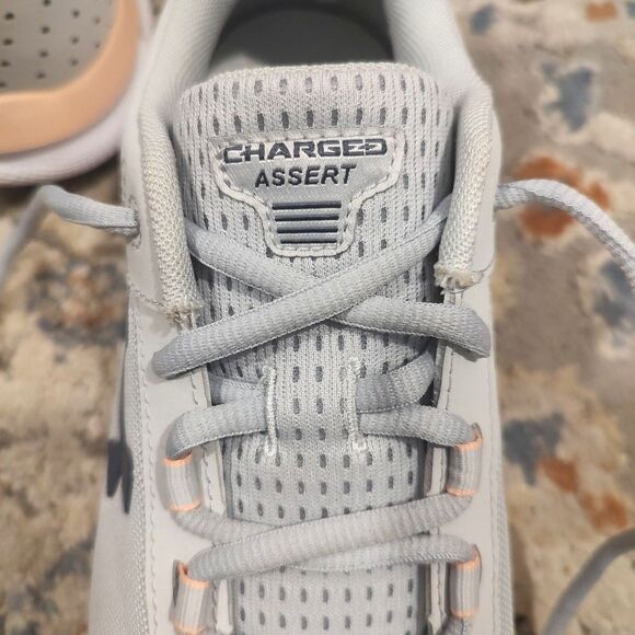 Under Armour Shoes Women’s 10 Charged Assert 8 Style 3021972-105 Gray Peach UA - Picture 5 of 8